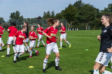 Bild 22 - F SV Henstedt Ulzburg II - SSC Hagen Ahrensburg : Ergebnis: 0:4